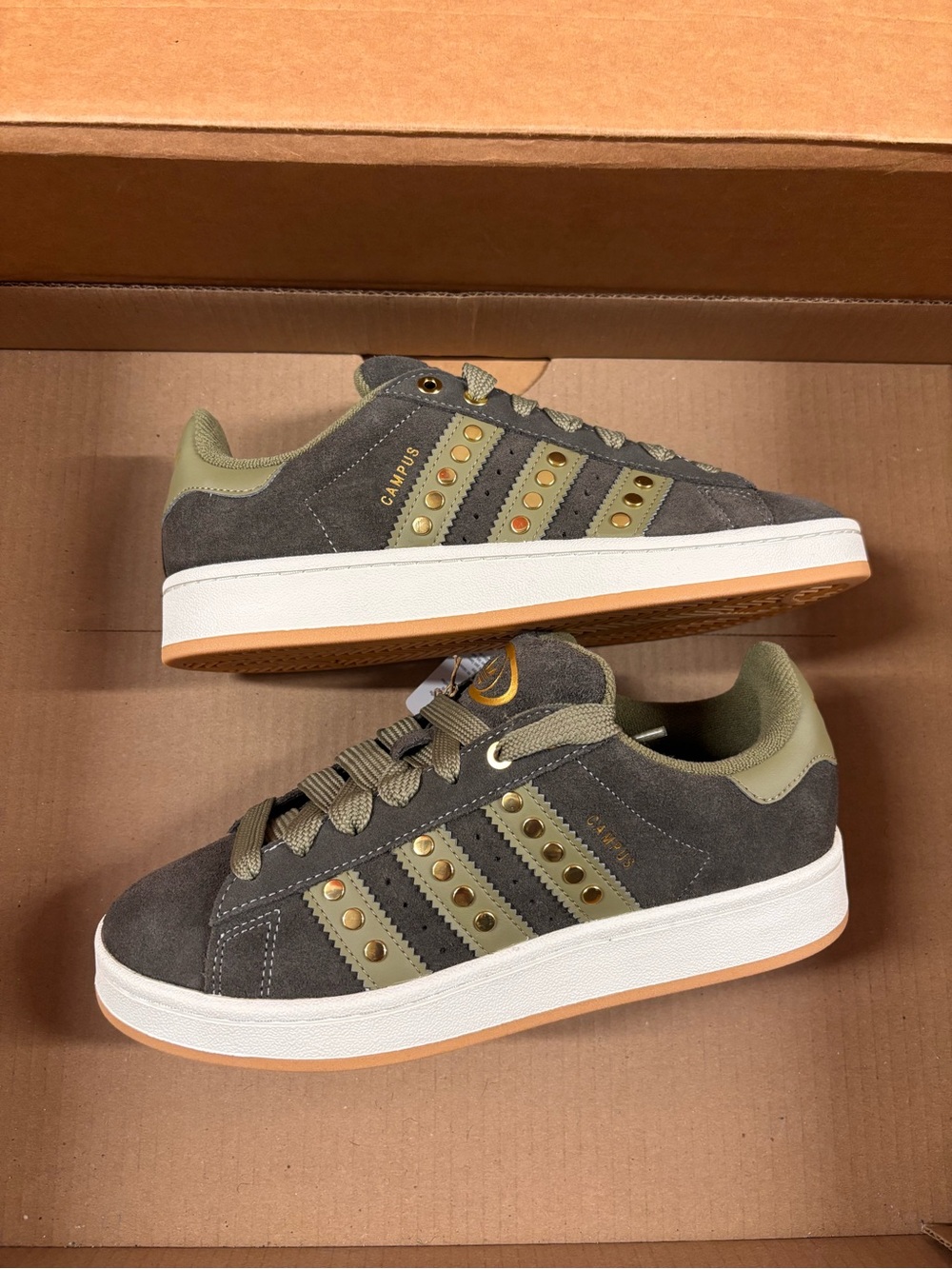 adidas Campus 00s
Shadow Olive Orbit Green Size 9 Women's Shoe JQ8333